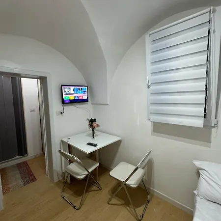 Mini Dimora A 600m Dal Centro Appartement